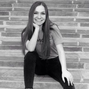 Meet your Posher, Emma